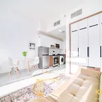 Elz Residence Stylish Studio Living